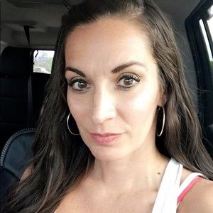 Meet your Posher, Shannon